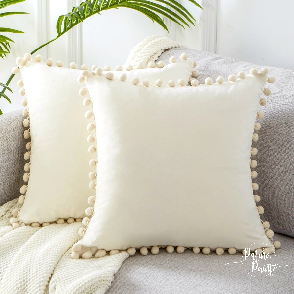 White Pom pillow covers
