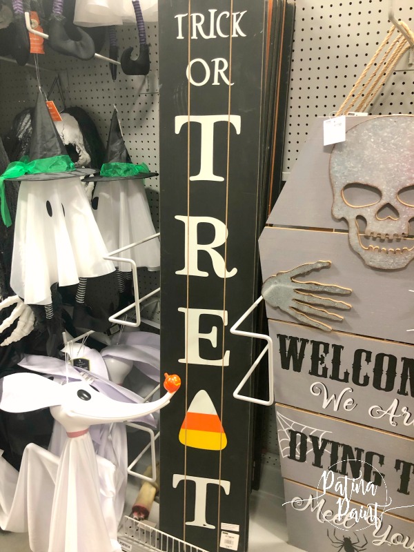 Halloween sign